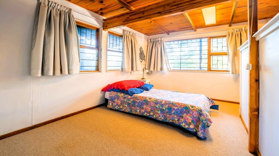 4 Bedroom Property for Sale in Hunters Home Western Cape